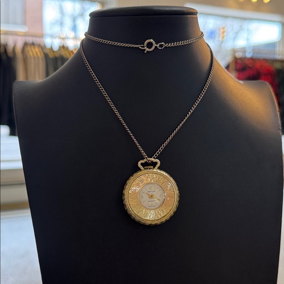 Accessories - Vintage Sperina Antimagnetic Swiss Made Pendant Watch necklace